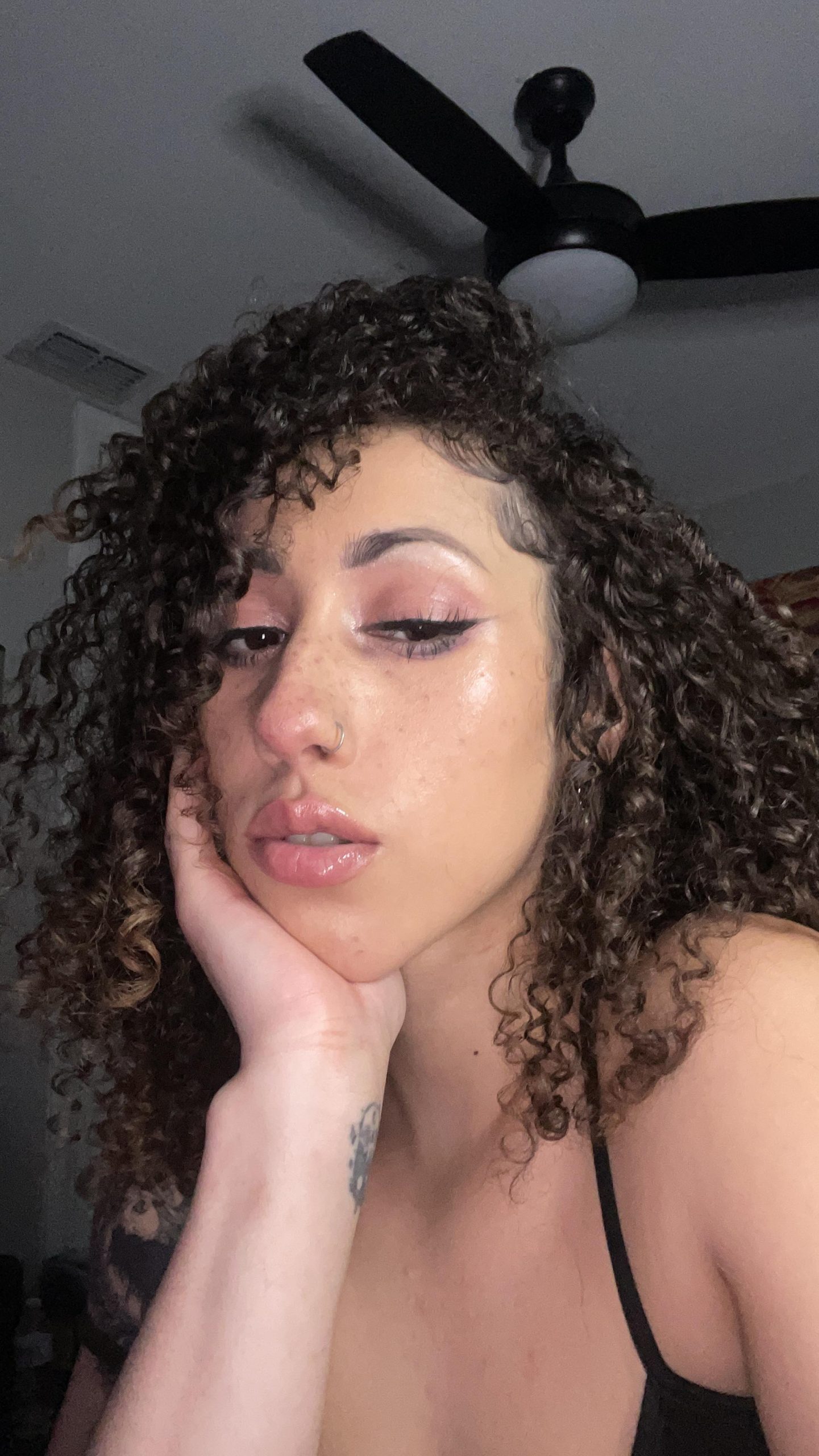 Kira Perez Age, Bio, Family, Height, Career & Net Worth